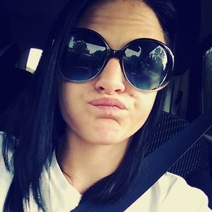 Meet your Posher, Paula